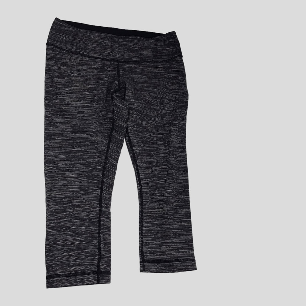LULULEMON Wunder Under crop striped size 10 - Picture 2 of 6